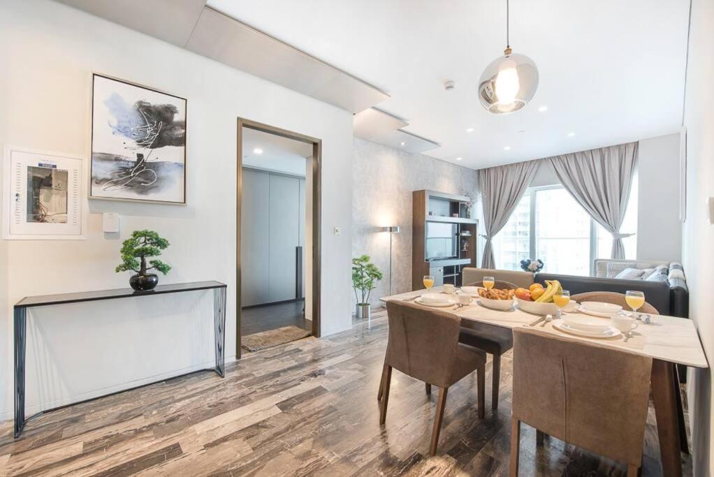 Apartment First Class 1br Amazing Marina Views