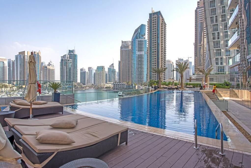 First Class 1br Amazing Marina Views Apartment *