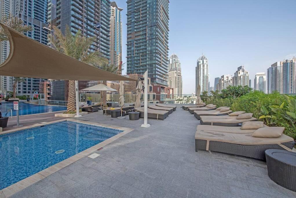 Apartment First Class 1br Amazing Marina Views Dubai